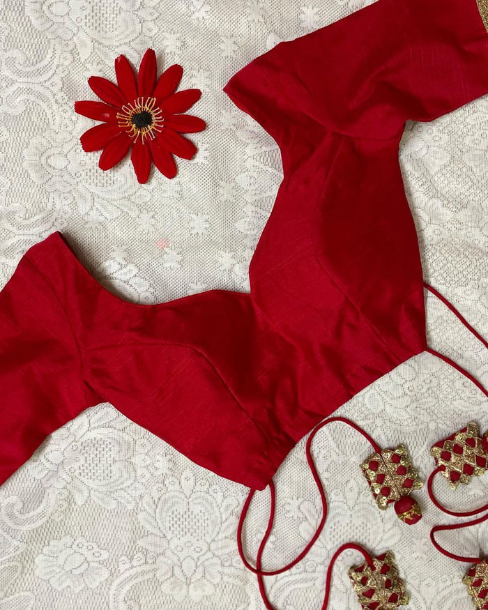 Tiru Red