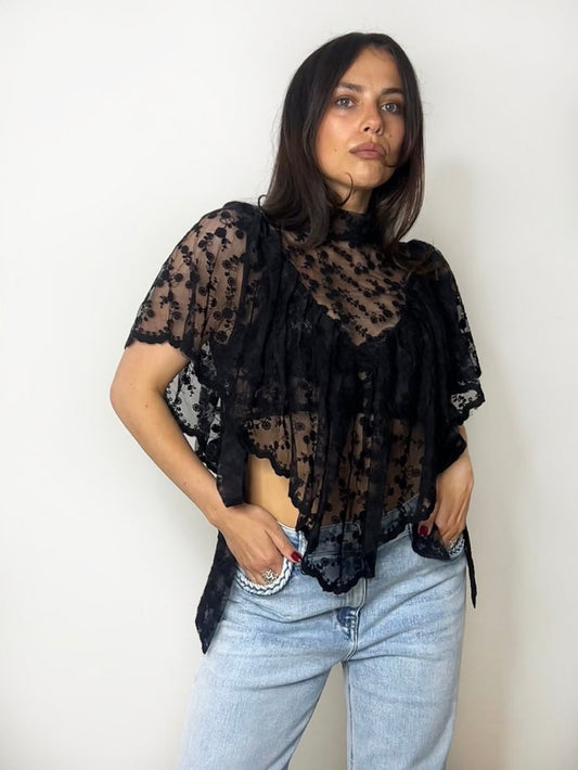 LACE TIE TOP BLACK