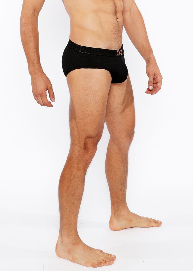TEXTURED SWIM BRIEF W/ FRONT BUCKLE